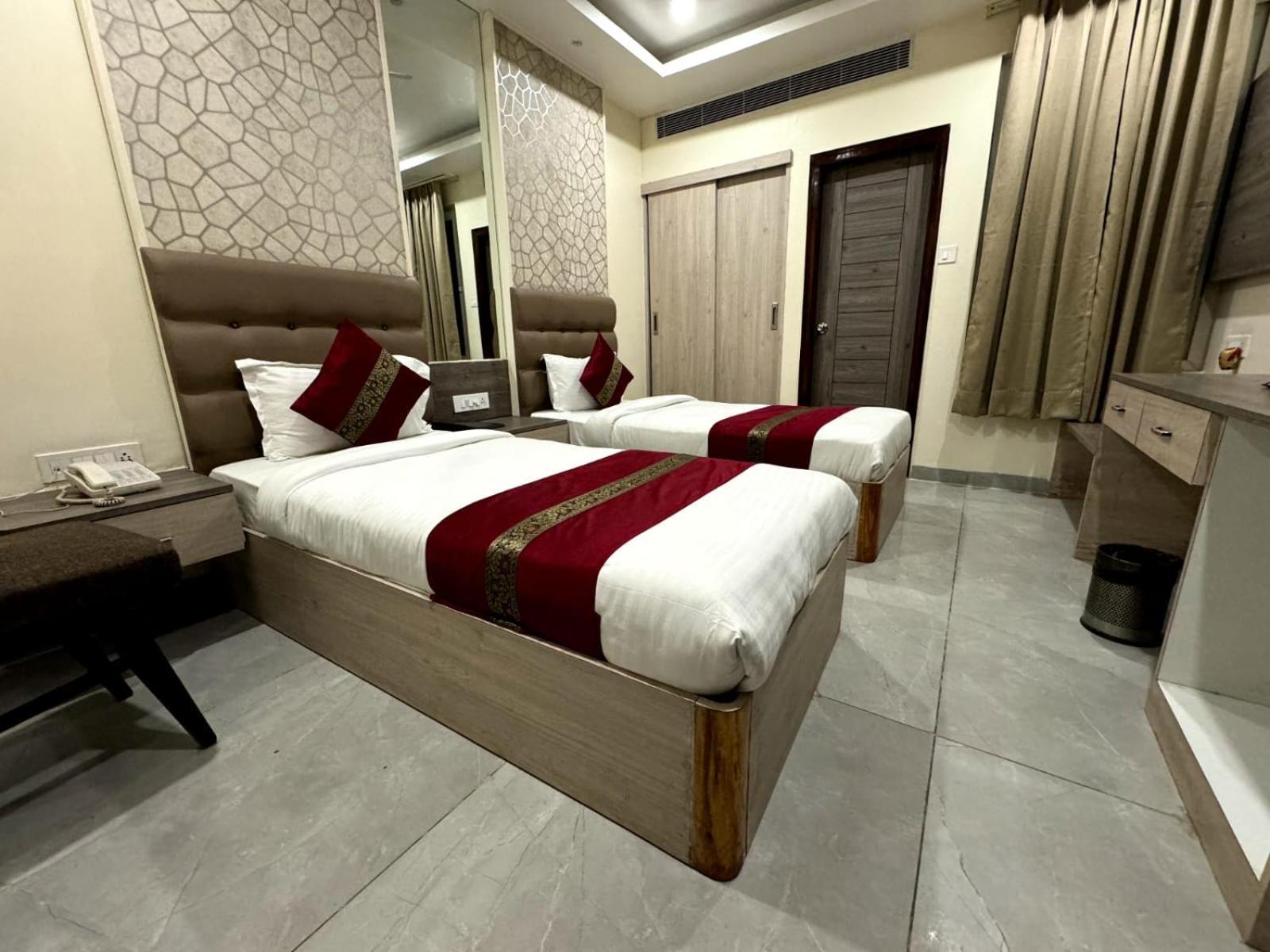 Hotel River Rhythm Assi Ghat — Photos 3